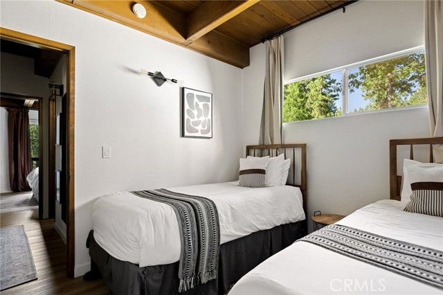 350 S. Fairway Dr, Lake Arrowhead, CA 92352