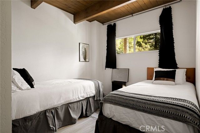 350 S. Fairway Dr, Lake Arrowhead, CA 92352