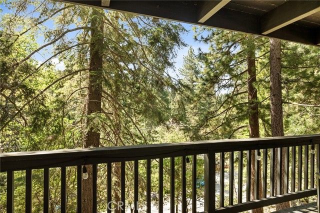 350 S. Fairway Dr, Lake Arrowhead, CA 92352