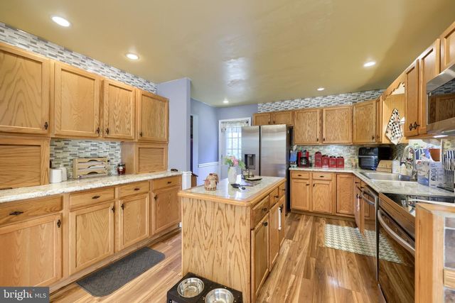 942-D BUCK RD, Quarryville, PA 17566