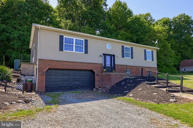 942-D BUCK RD, Quarryville, PA 17566