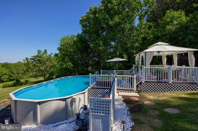 942-D BUCK RD, Quarryville, PA 17566
