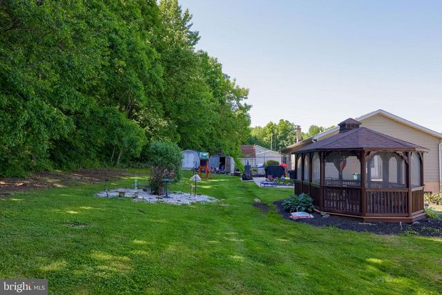942-D BUCK RD, Quarryville, PA 17566