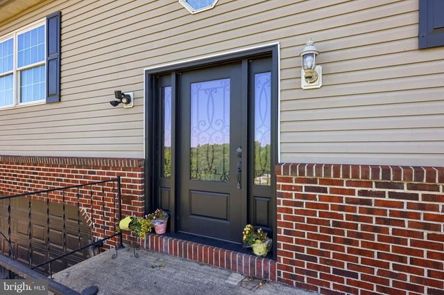 942-D BUCK RD, Quarryville, PA 17566