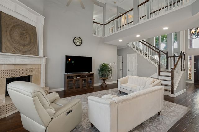 10903 Sweetwater Drive, Frisco, TX 75035