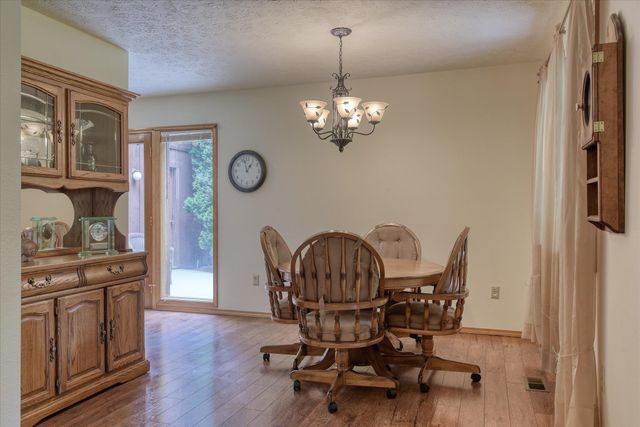 4916 GREENLEAF Ave, Spokane, WA 99021