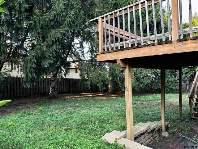 3726 Burr Oak Avenue, Bellevue, NE 68123