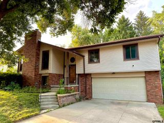 3726 Burr Oak Avenue, Bellevue, NE 68123