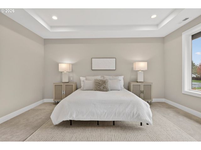 3652 Nw LANA Pl, Portland, OR 97229