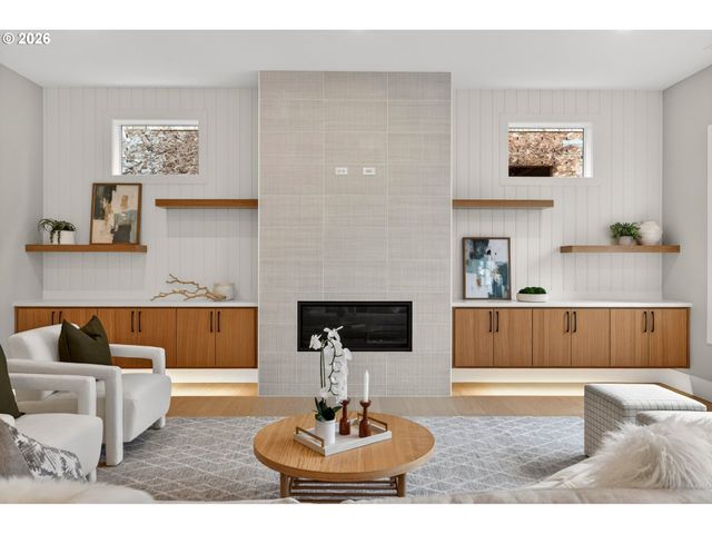 3652 Nw LANA Pl, Portland, OR 97229