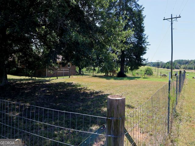 1719 Highway 98 West W, Danielsville, GA 30633