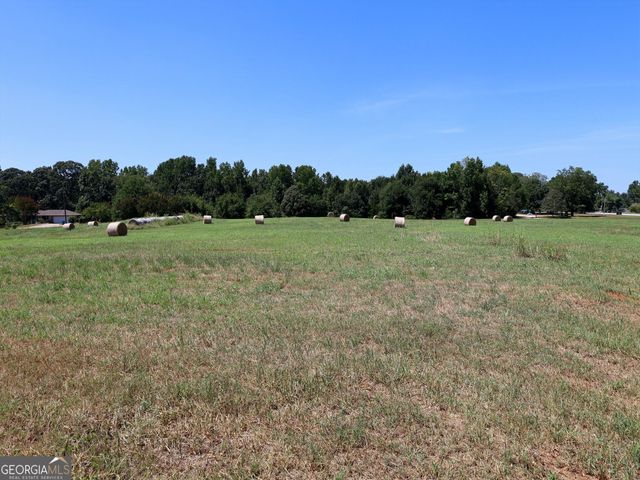1719 Highway 98 West W, Danielsville, GA 30633
