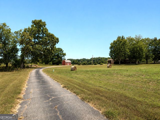 1719 Highway 98 West W, Danielsville, GA 30633
