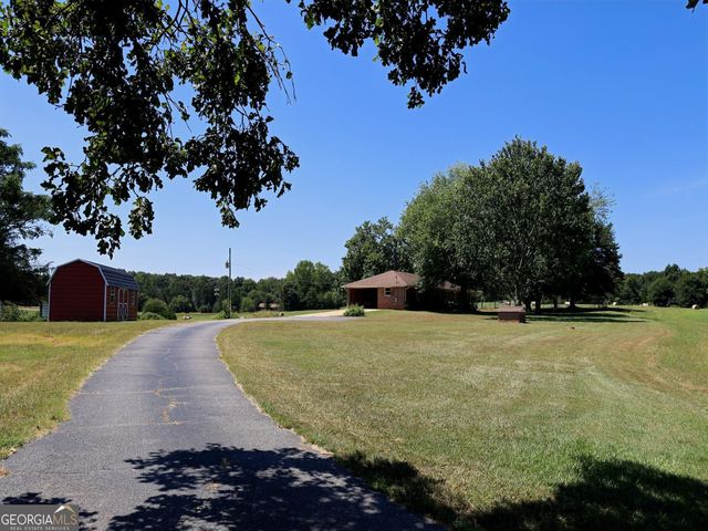 1719 Highway 98 West W, Danielsville, GA 30633