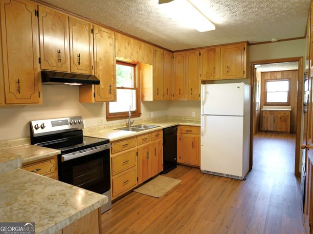 1719 Highway 98 West W, Danielsville, GA 30633