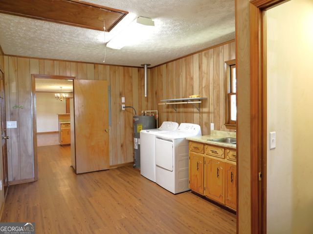1719 Highway 98 West W, Danielsville, GA 30633