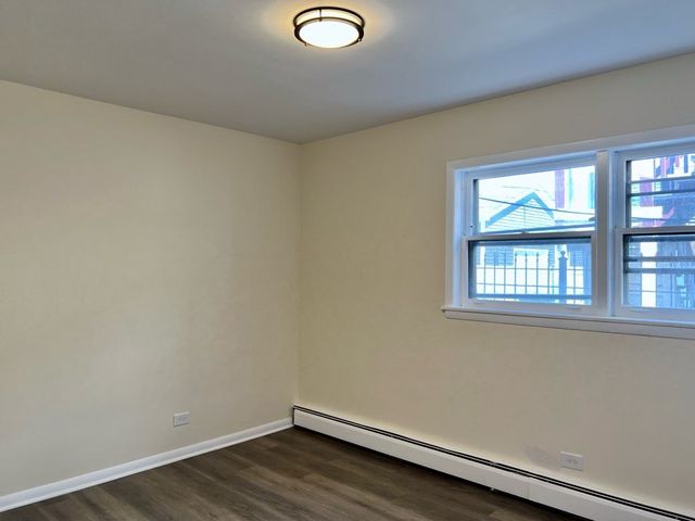 5849 S Francisco Avenue 1C, Chicago, IL 60629