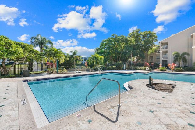 1885 PALM COVE Boulevard 10-108, Delray Beach, FL 33445