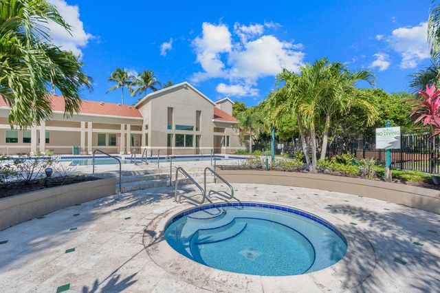 1885 PALM COVE Boulevard 10-108, Delray Beach, FL 33445