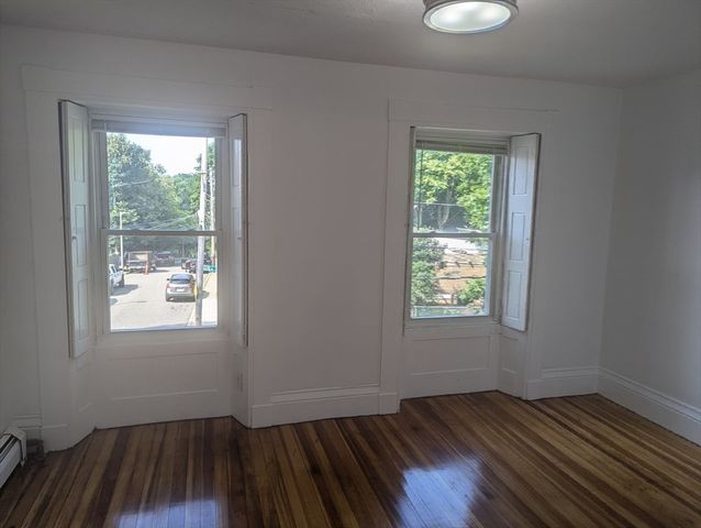 9A Ellis St 9A, Boston, MA 02119