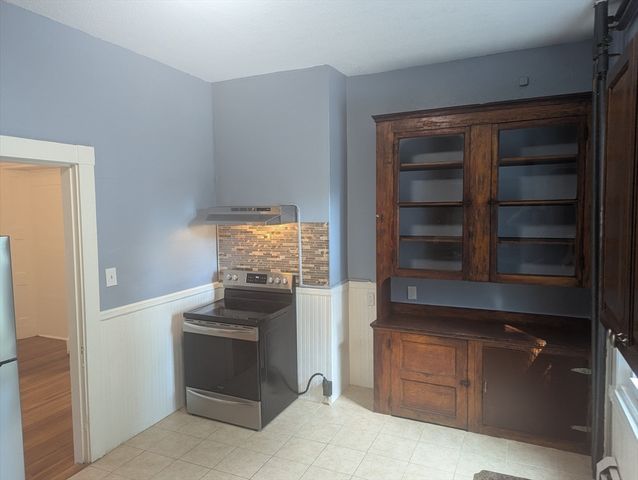 9A Ellis St 9A, Boston, MA 02119