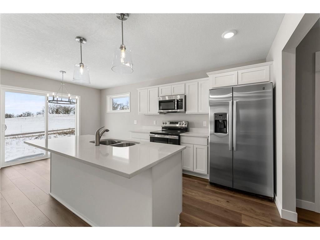 1596 76th Street W, Inver Grove Heights, MN 55077 — photo 2