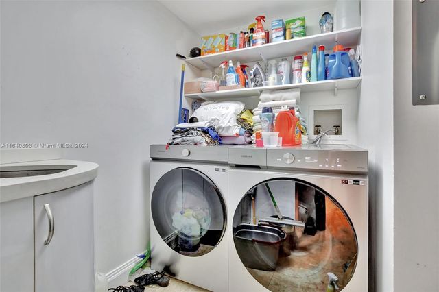 19667 Turnberry Way 3E, Aventura, FL 33180