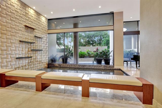 19667 Turnberry Way 3E, Aventura, FL 33180