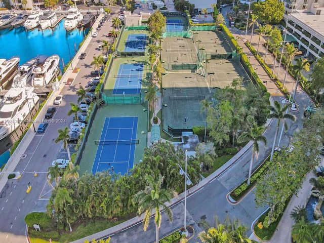 19667 Turnberry Way 3E, Aventura, FL 33180