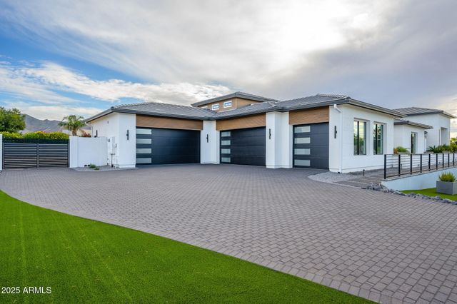 3653 E RUNAWAY BAY Place, Queen Creek, AZ 85142