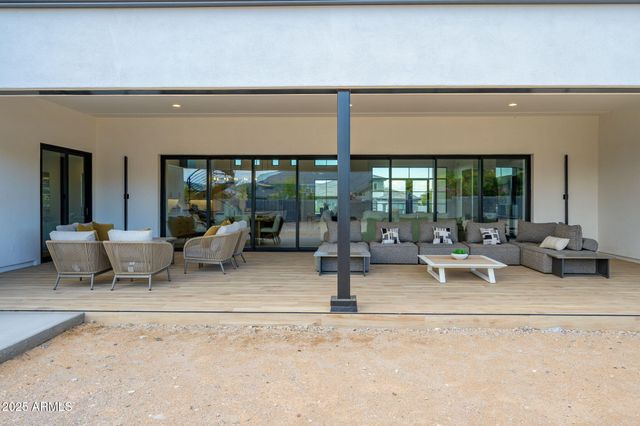 3653 E RUNAWAY BAY Place, Queen Creek, AZ 85142