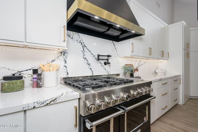 3653 E RUNAWAY BAY Place, Queen Creek, AZ 85142