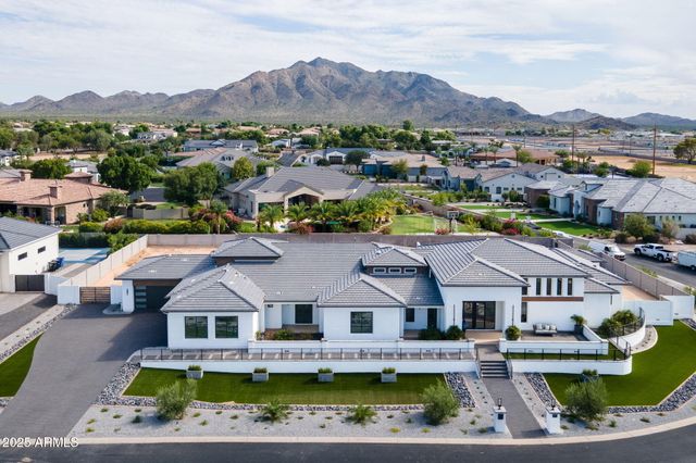 3653 E RUNAWAY BAY Place, Queen Creek, AZ 85142