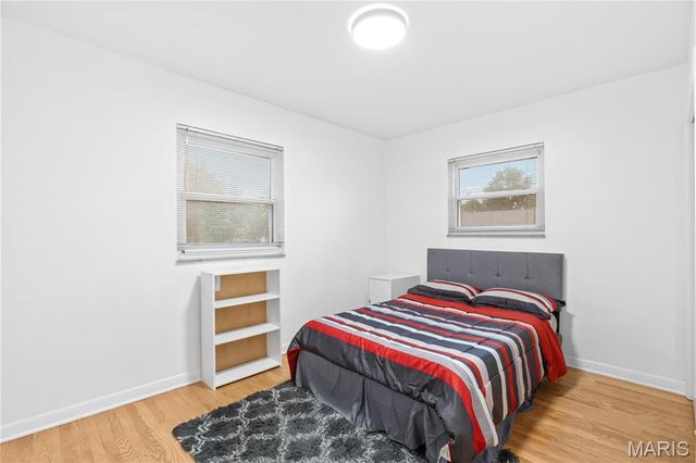 7153 Whaley Place, St Louis, MO 63116