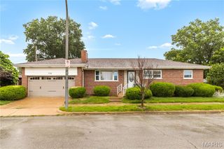 7153 Whaley Place, St Louis, MO 63116