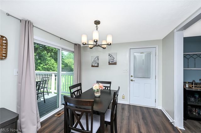 4092 Hummingbird Trail, Stow, OH 44224