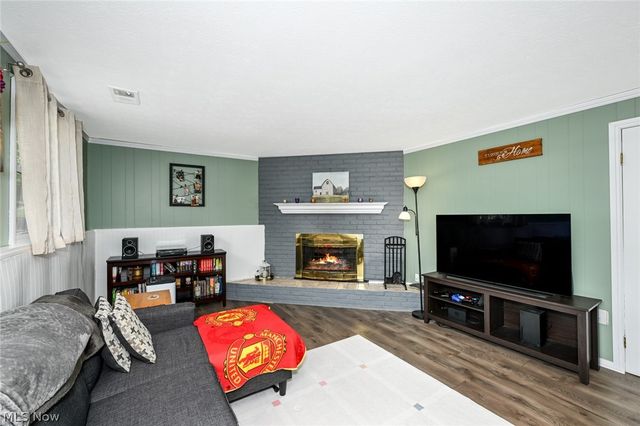 4092 Hummingbird Trail, Stow, OH 44224