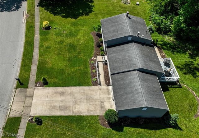 4092 Hummingbird Trail, Stow, OH 44224
