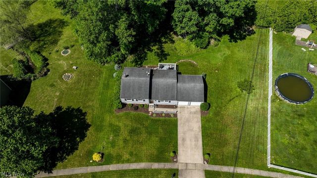 4092 Hummingbird Trail, Stow, OH 44224