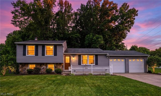 4092 Hummingbird Trail, Stow, OH 44224