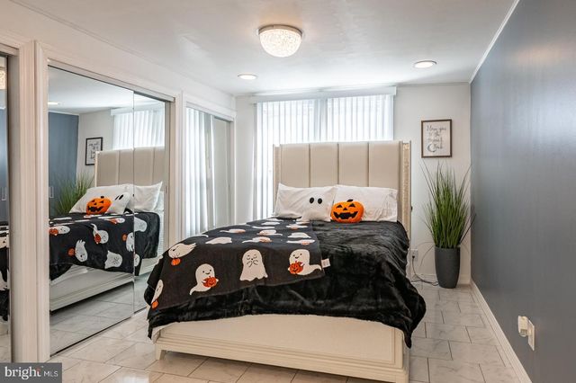705 ALTON AVE, Reading, PA 19605