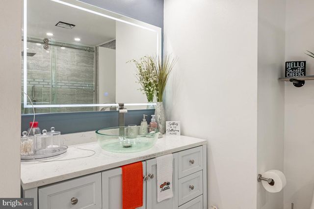 705 ALTON AVE, Reading, PA 19605