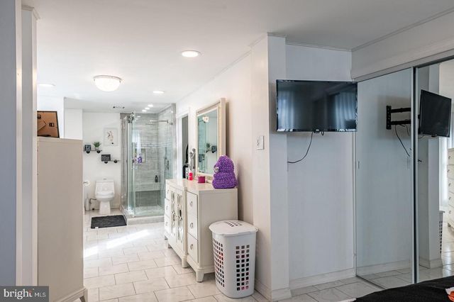 705 ALTON AVE, Reading, PA 19605