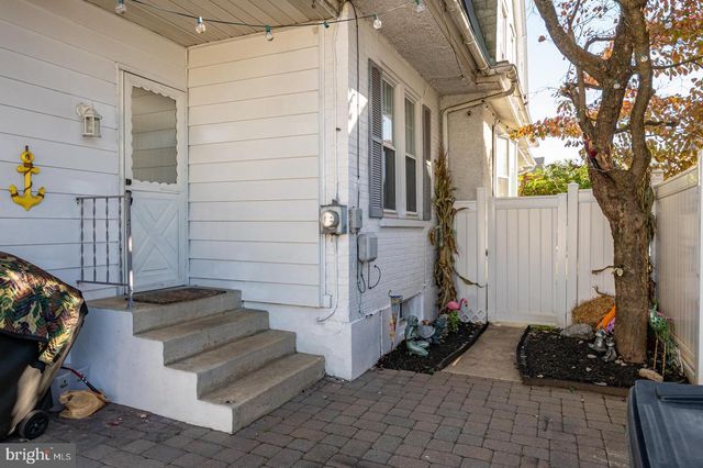 705 ALTON AVE, Reading, PA 19605