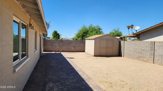 4502 W VIRGINIA Avenue, Phoenix, AZ 85035