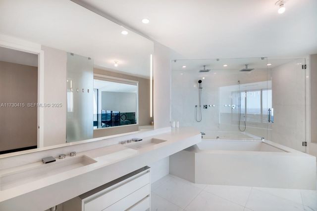 18555 Collins Avenue 4203, Sunny Isles Beach, FL 33160