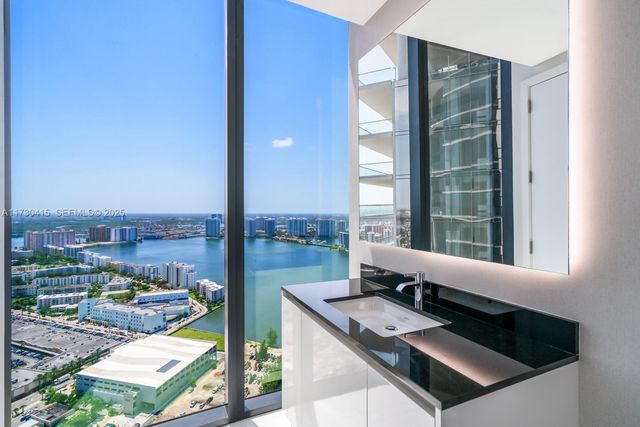 18555 Collins Avenue 4203, Sunny Isles Beach, FL 33160