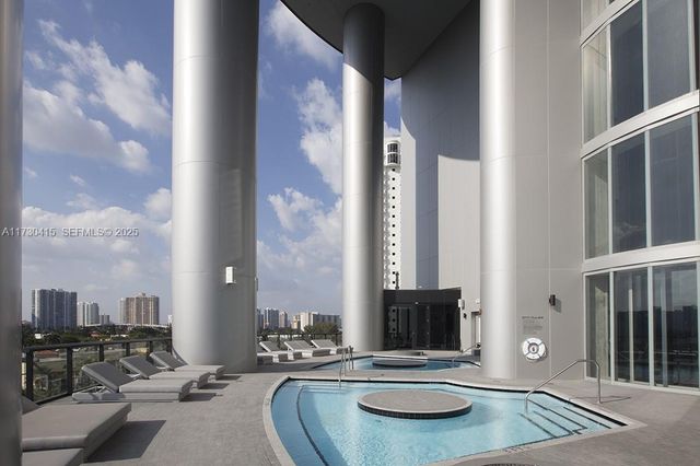 18555 Collins Avenue 4203, Sunny Isles Beach, FL 33160