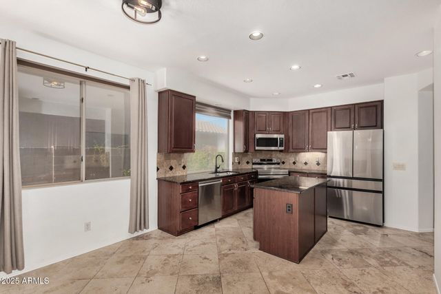 18641 W WESTERN STAR Boulevard, Goodyear, AZ 85338