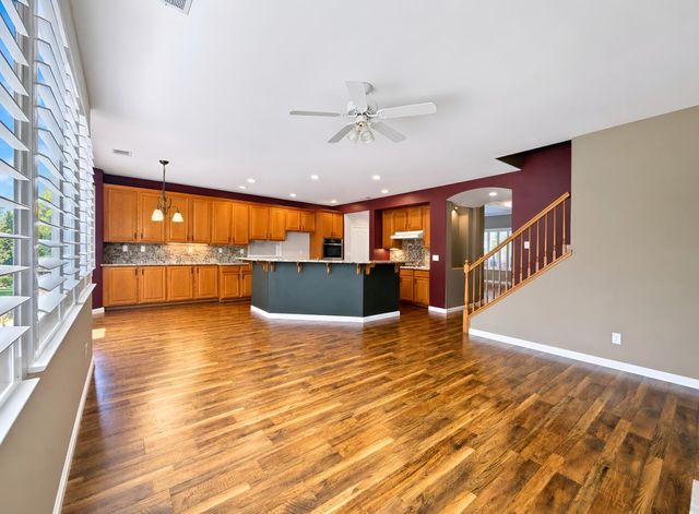 5432 Casa Grande Ave, Rocklin, CA 95677